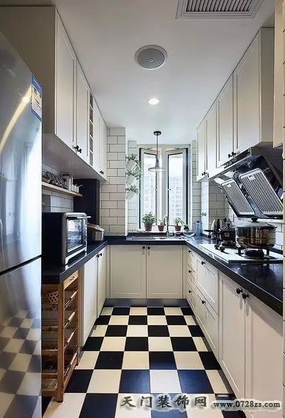 30款小厨房大空间的装修图 6种小户型厨房装修案例